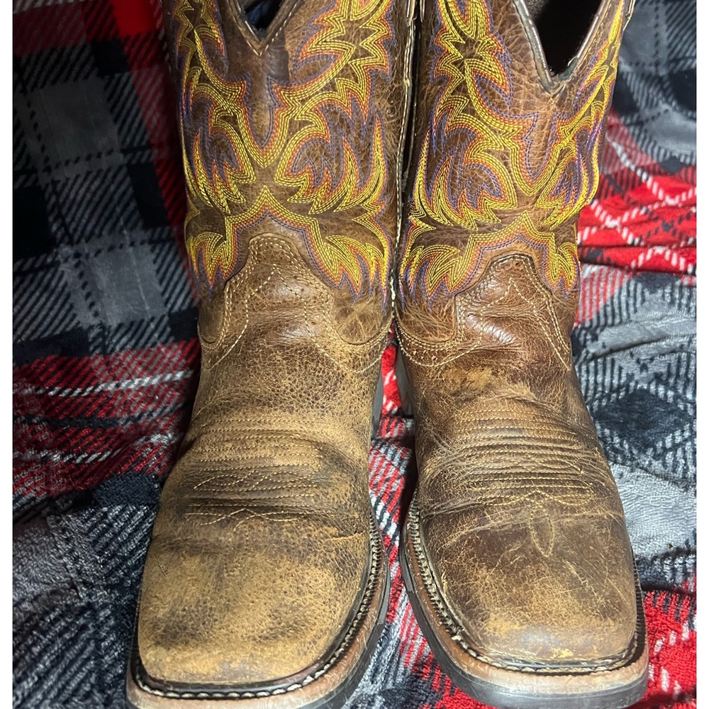 Men’s size 8 Justin Rambler Cowboy Boots